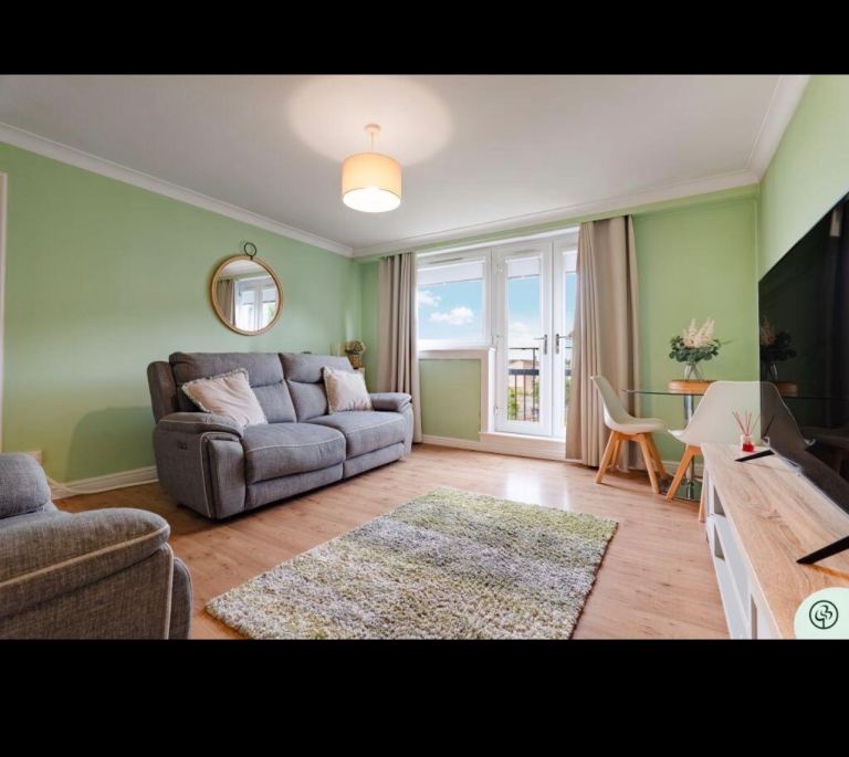 Flat George Street in Paisley