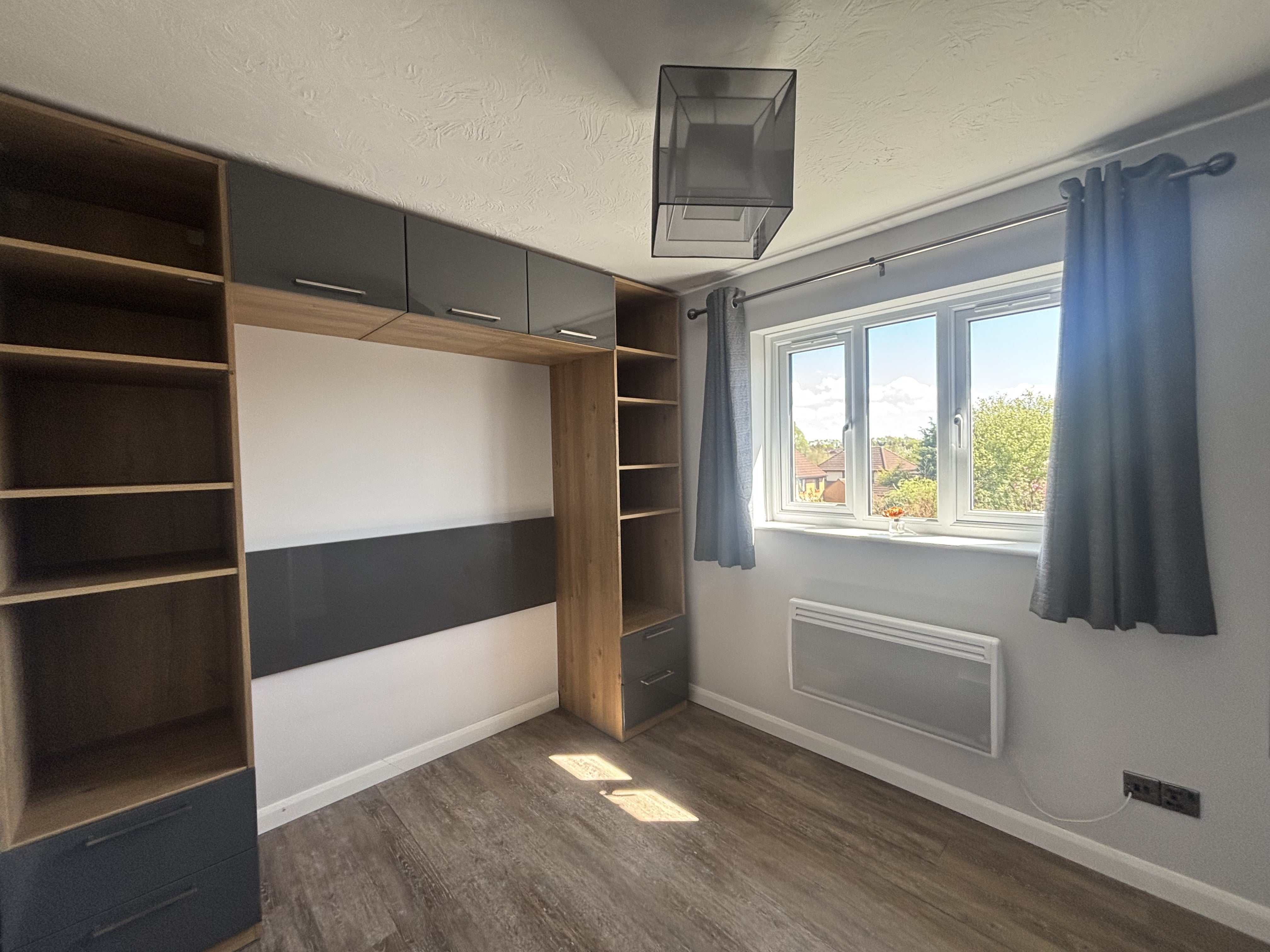 Flat Lynmouth Crescent in Milton Keynes
