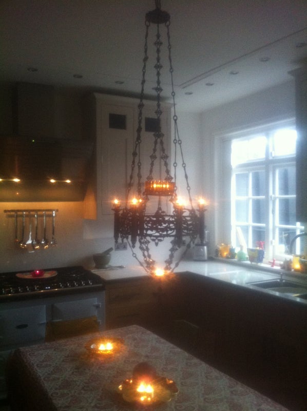 Room Ludlow Road in Greater London