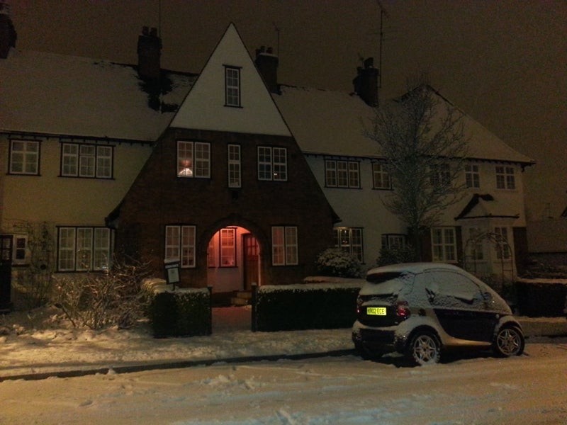 Room Ludlow Road in Greater London