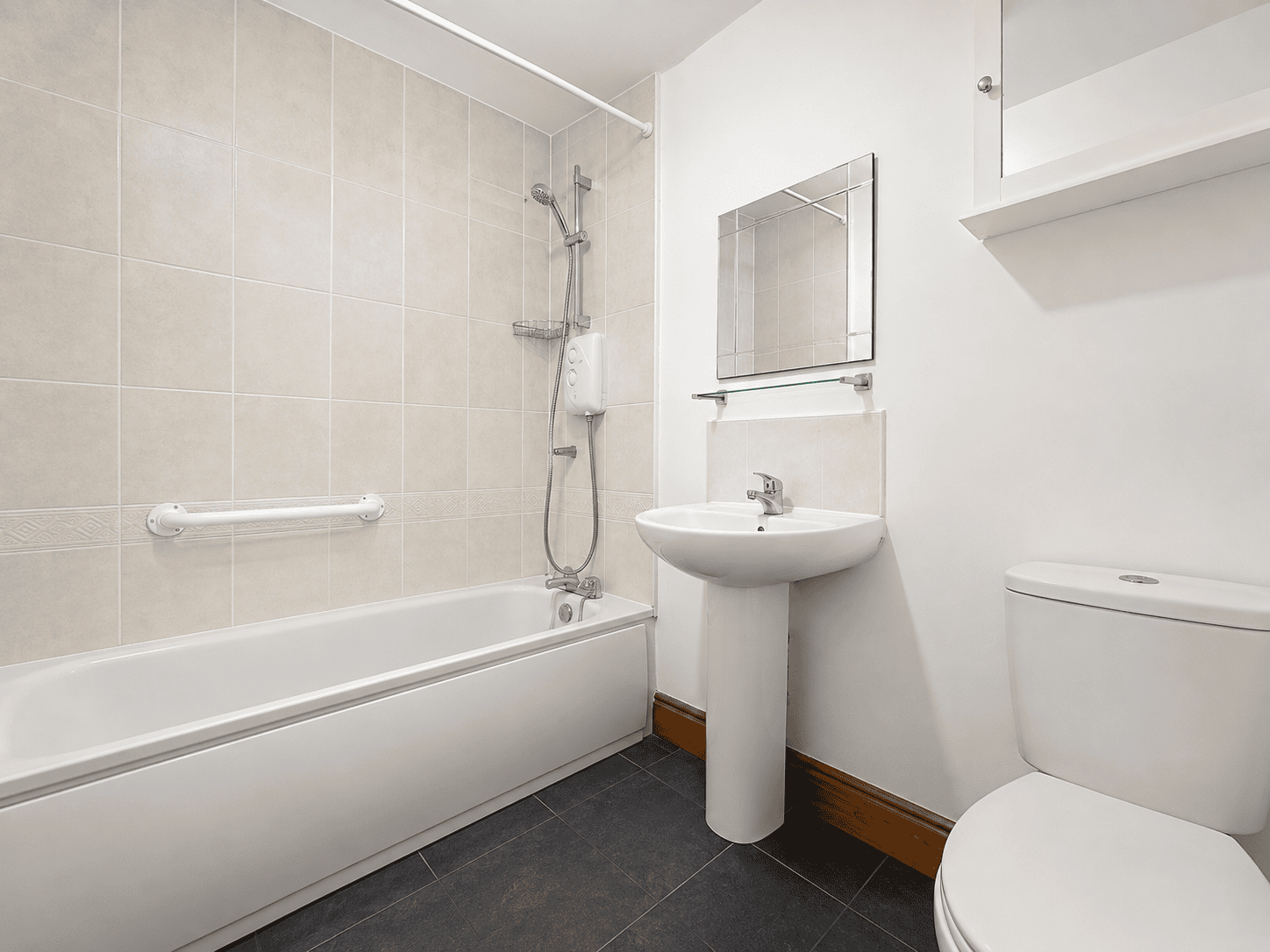 Flat Legwood Court in Trafford