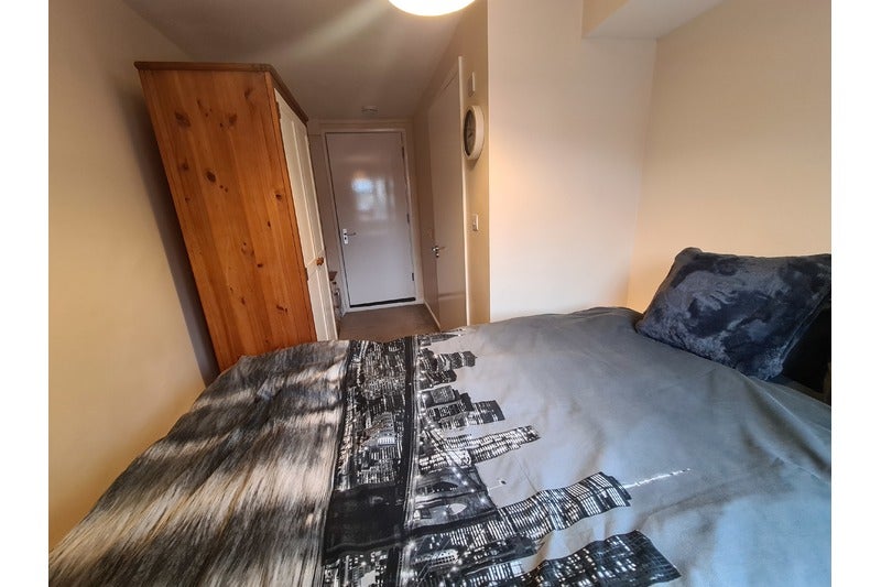 Room Newtown Road in Highbridge