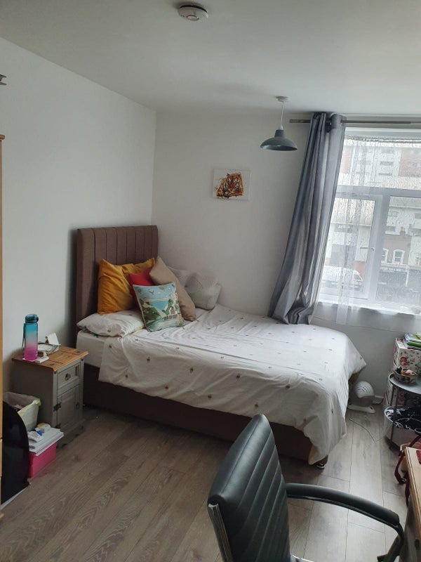 Room The Quarterdeck in Greater London