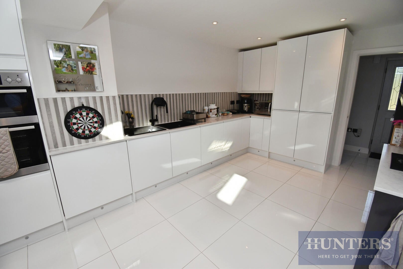 House Bryony Close in Harborough