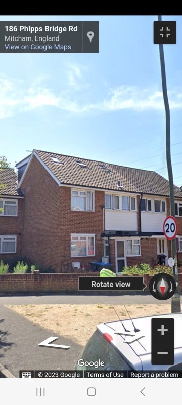 Room Phipps Bridge Road in Greater London