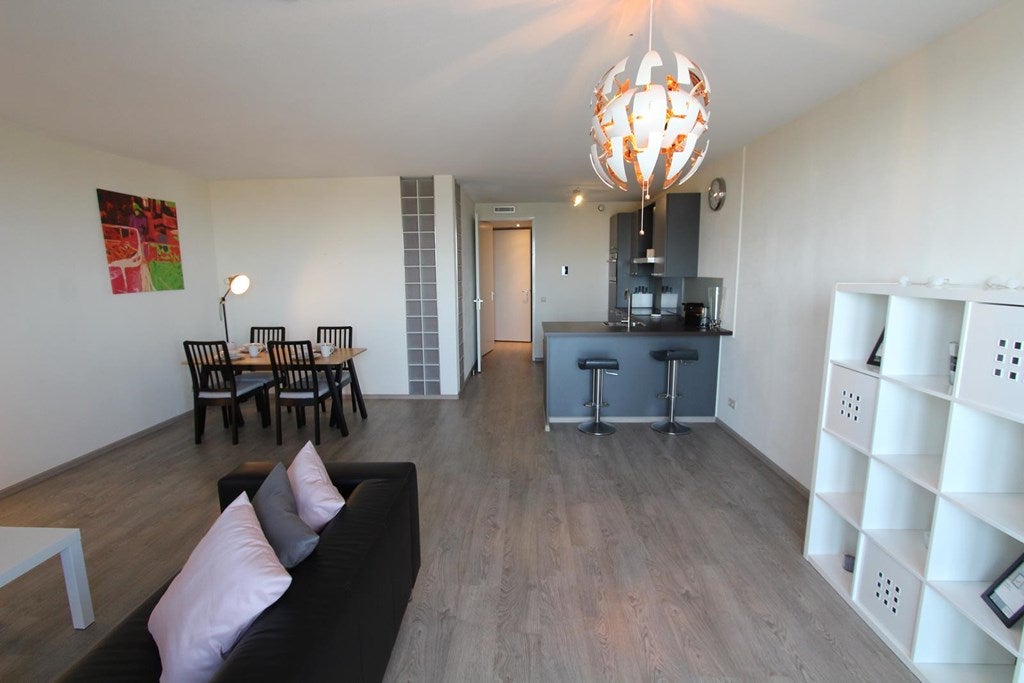 Woning te huur: Raadhuisplein, Hoofddorp