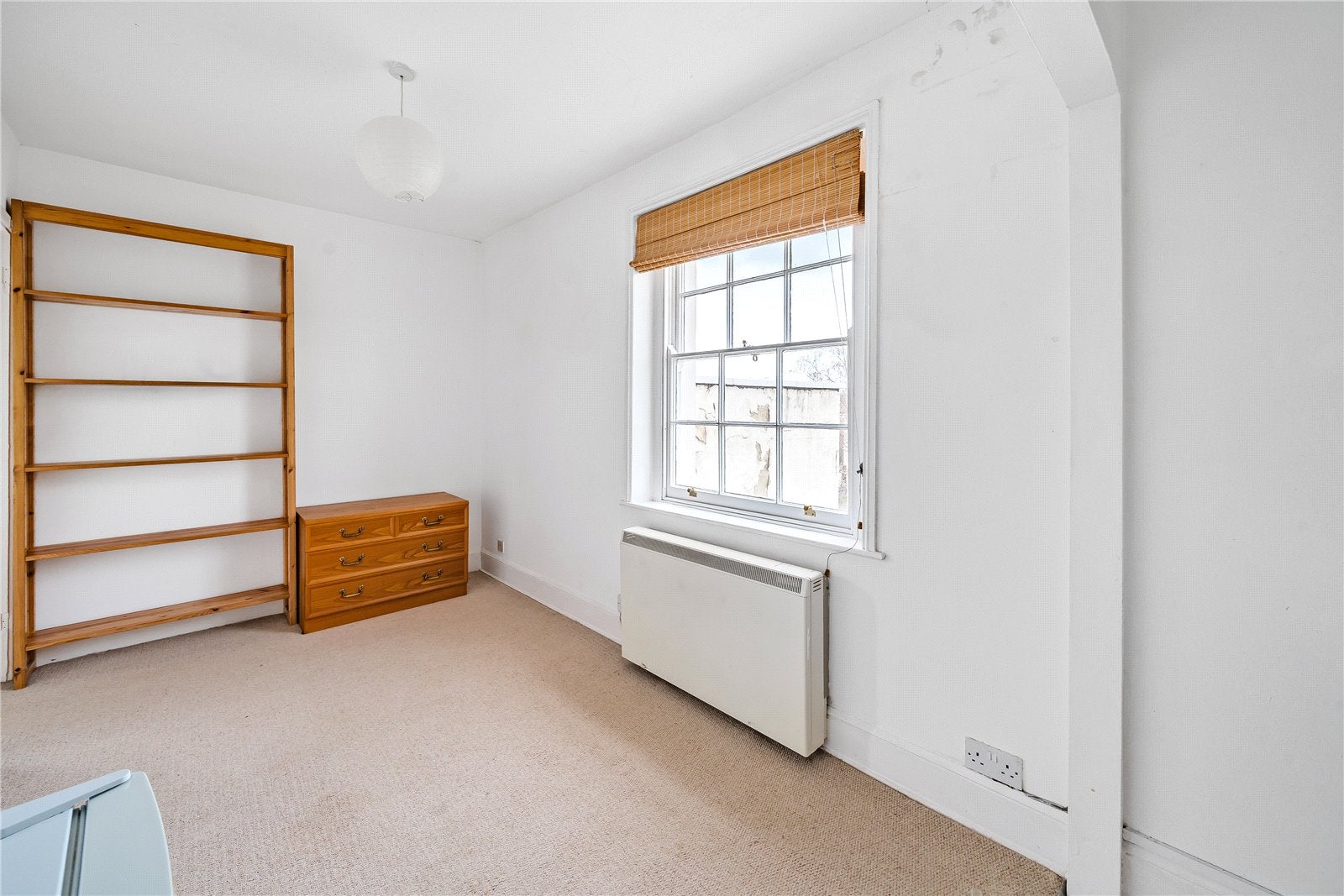 Flat Sydenham Villas Road in Cheltenham