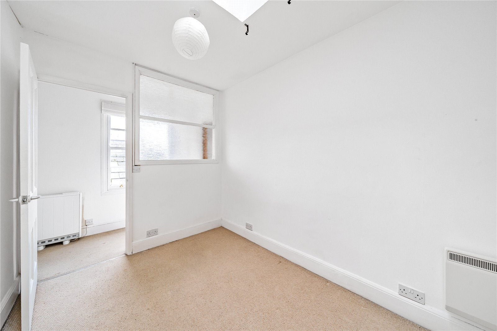 Flat Sydenham Villas Road in Cheltenham