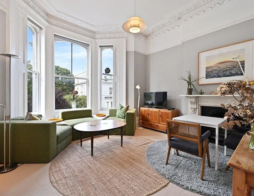 Flat Ladbroke Grove in Greater London