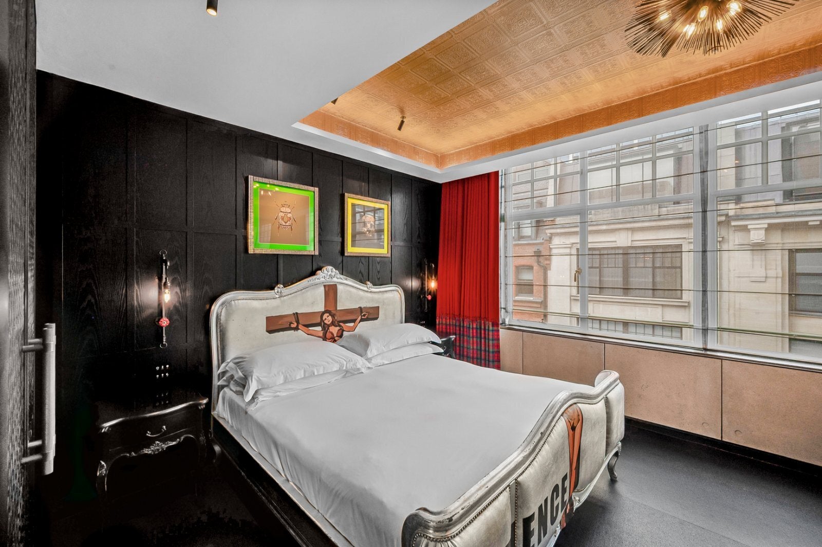 Flat Denmark Street in Greater London