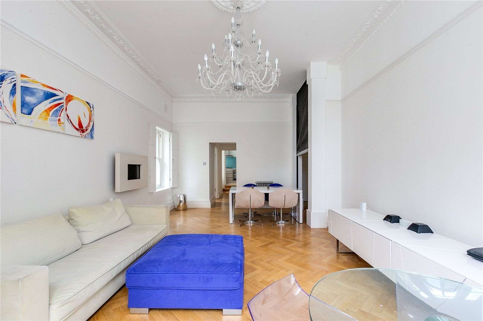 Flat Queen's Gate Place in Greater London