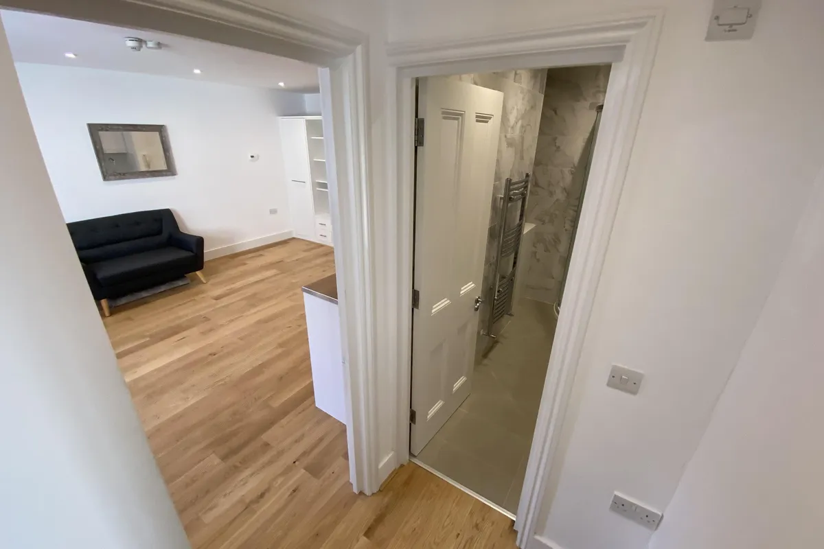 Flat Coleherne Road in Greater London