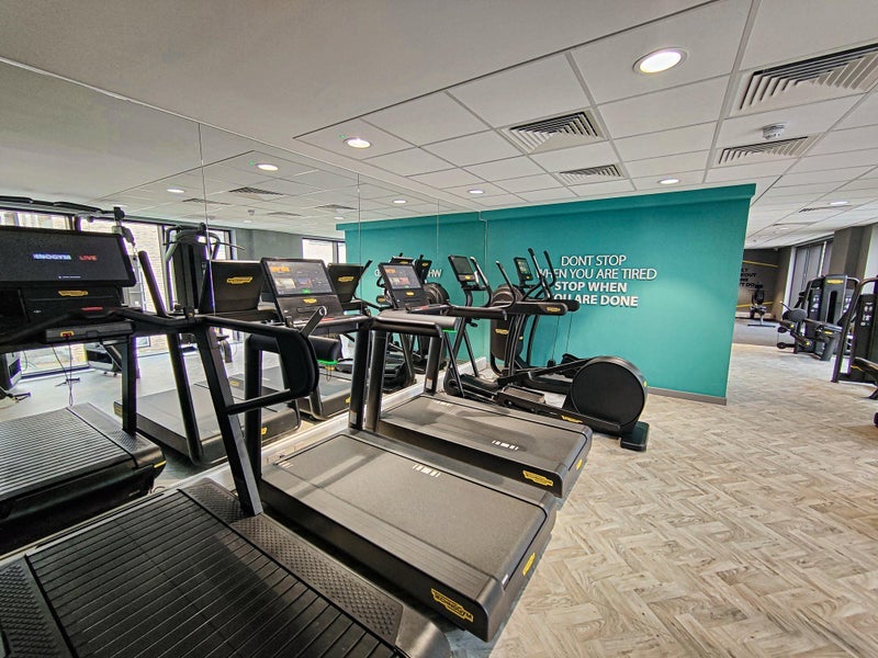 Room Mahindra Way in Greater London
