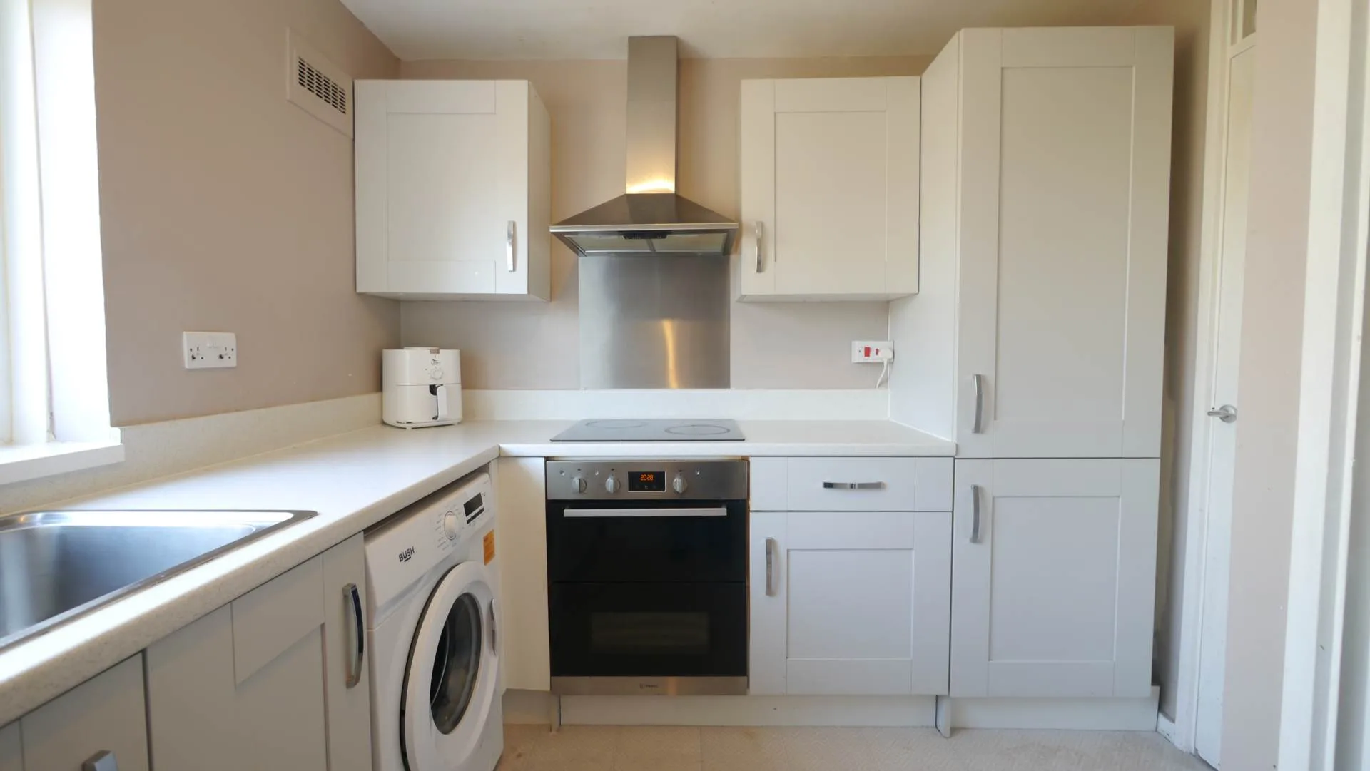 House Wellfield Close in Welwyn Hatfield