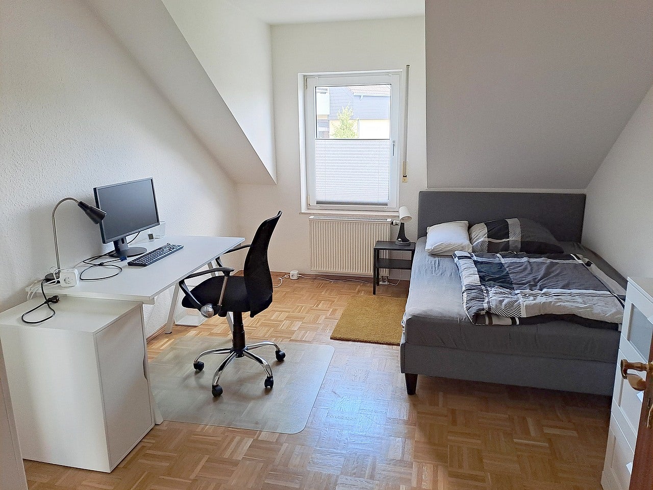 Zimmer Pleiser Dreieck in Sankt Augustin