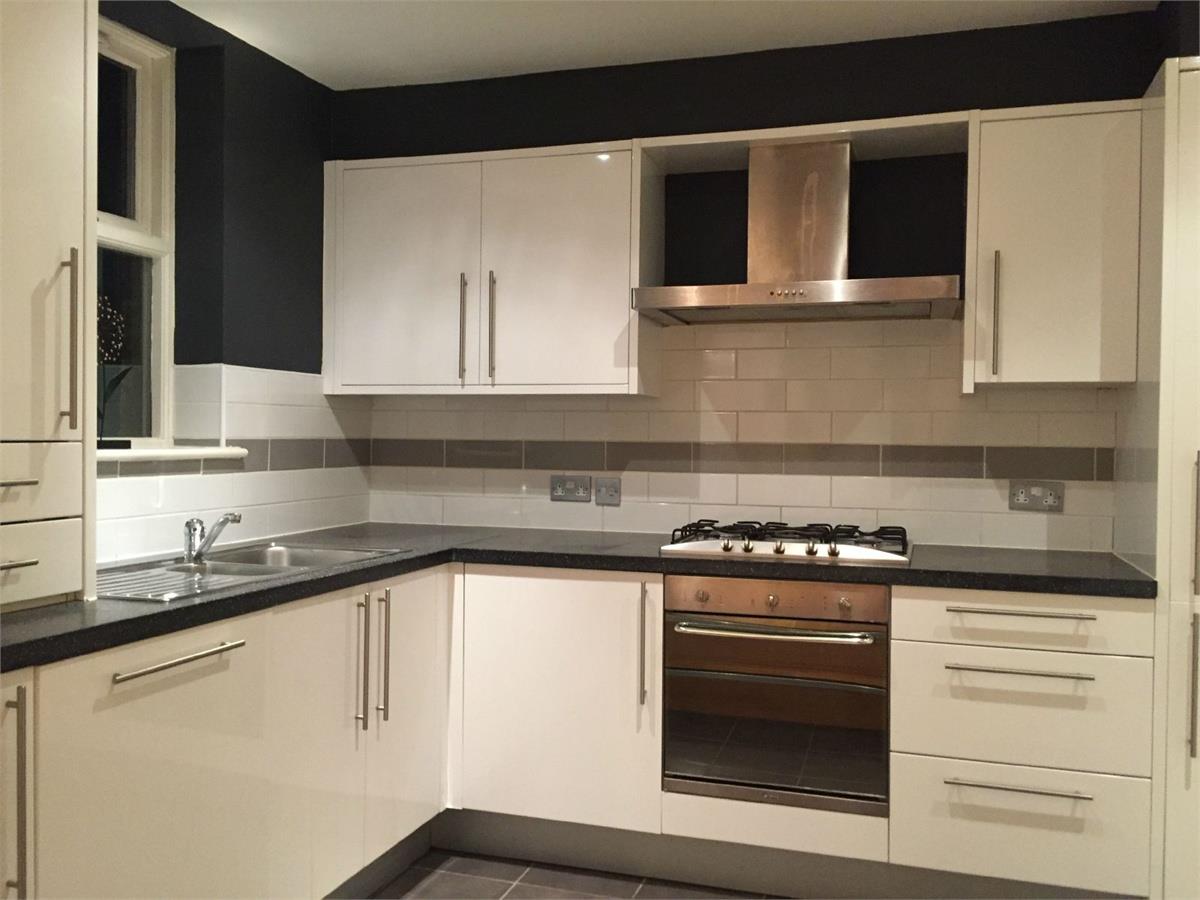 Flat Agnes Road in Birkenhead