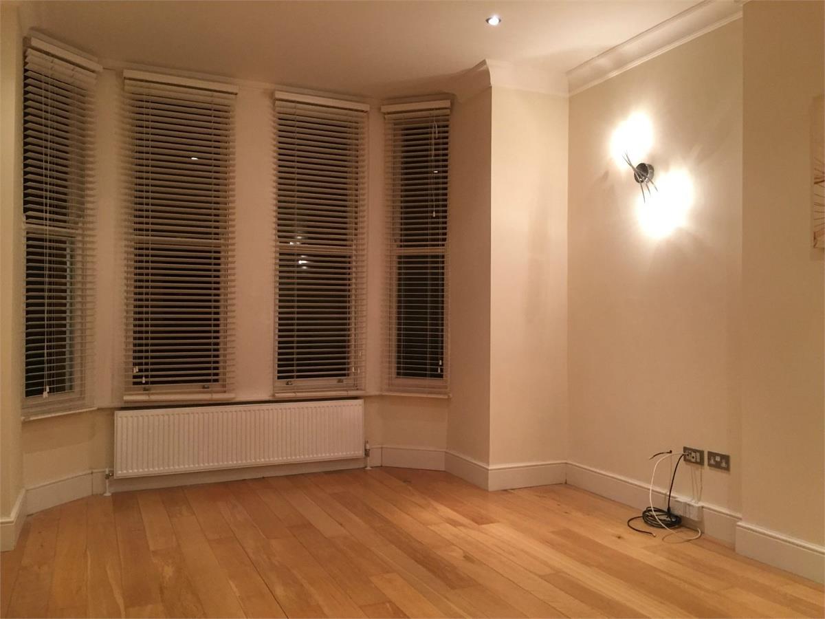 Flat Agnes Road in Birkenhead
