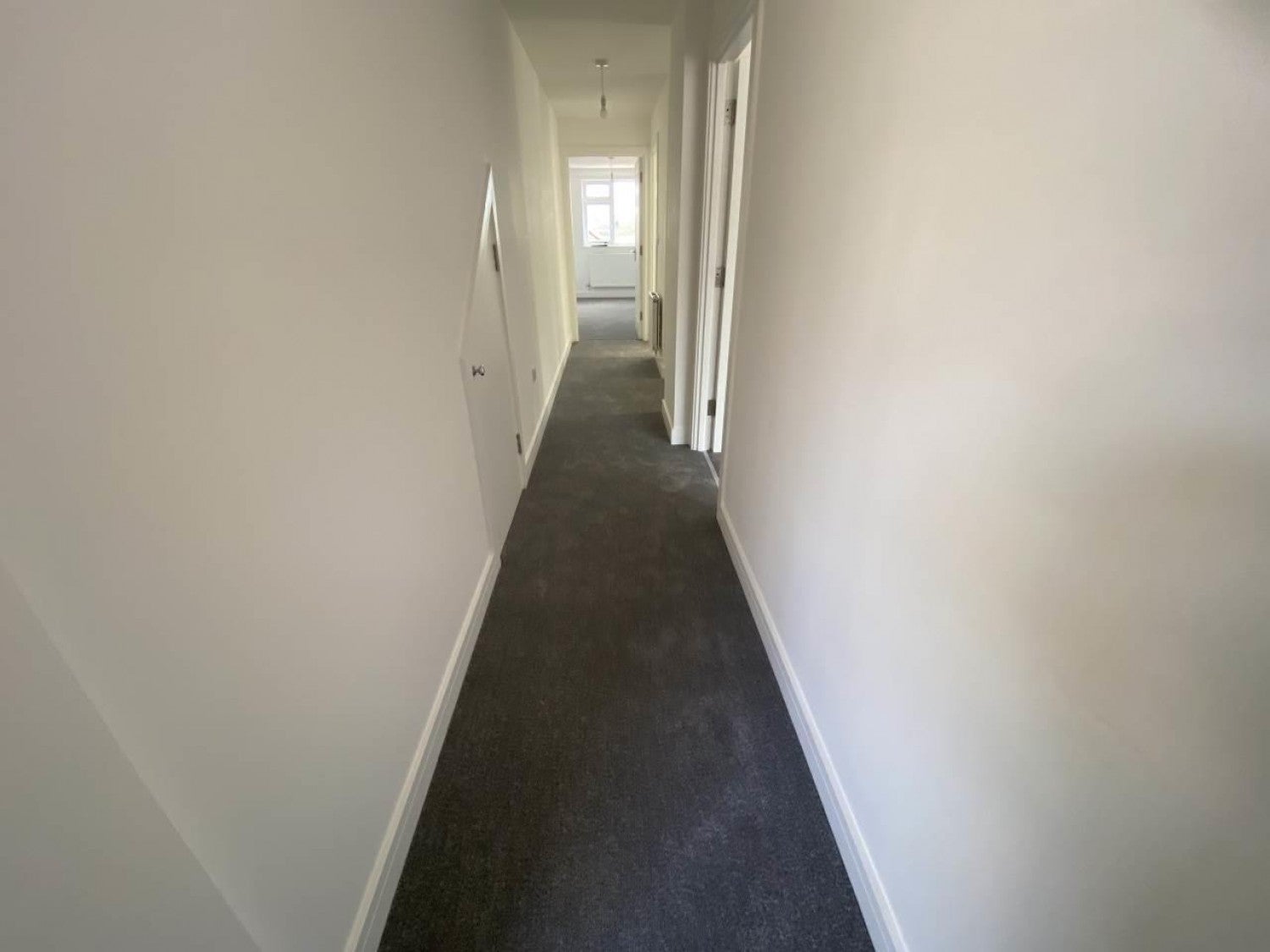 Flat Eastlyn Road in Bristol