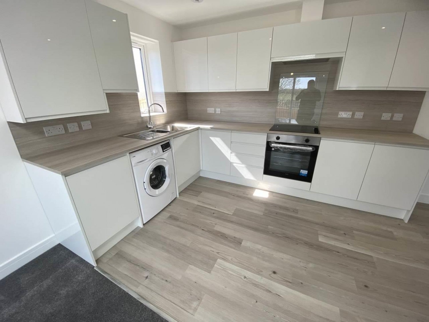Flat Eastlyn Road in Bristol