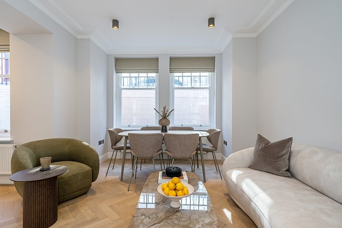Flat King Street in Greater London