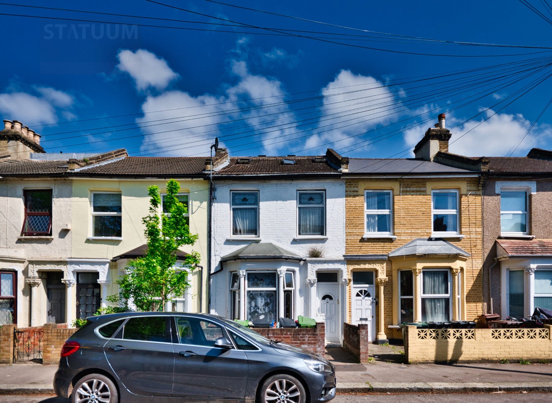 Flat Buckland Road in Greater London