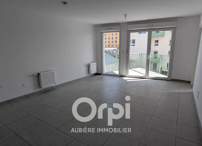 Flat Rue de Chanteranne in Clermont-Ferrand