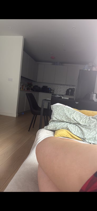 Room Royal Crest Avenue in Greater London