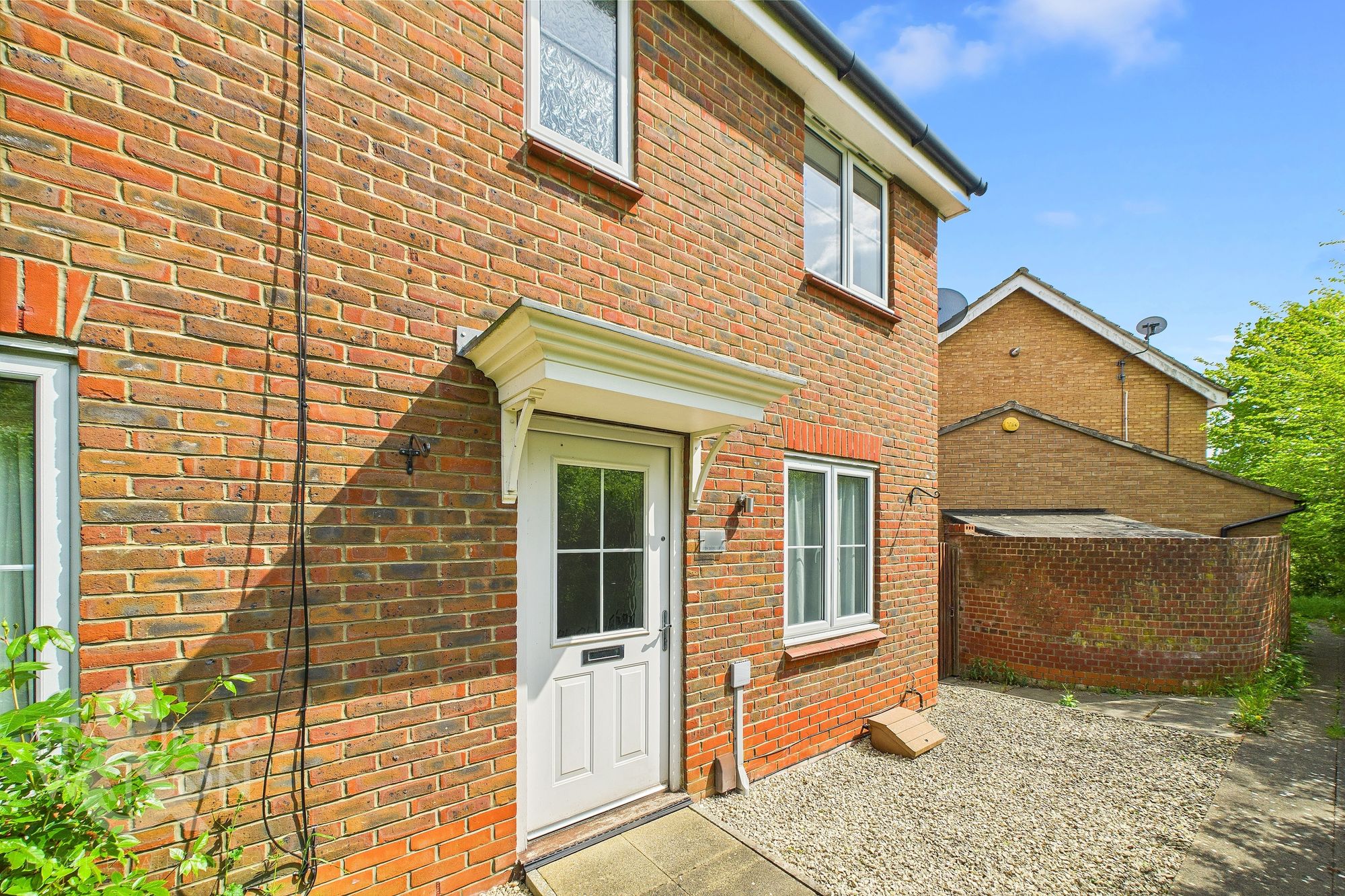 House Pishmire Close in Norwich