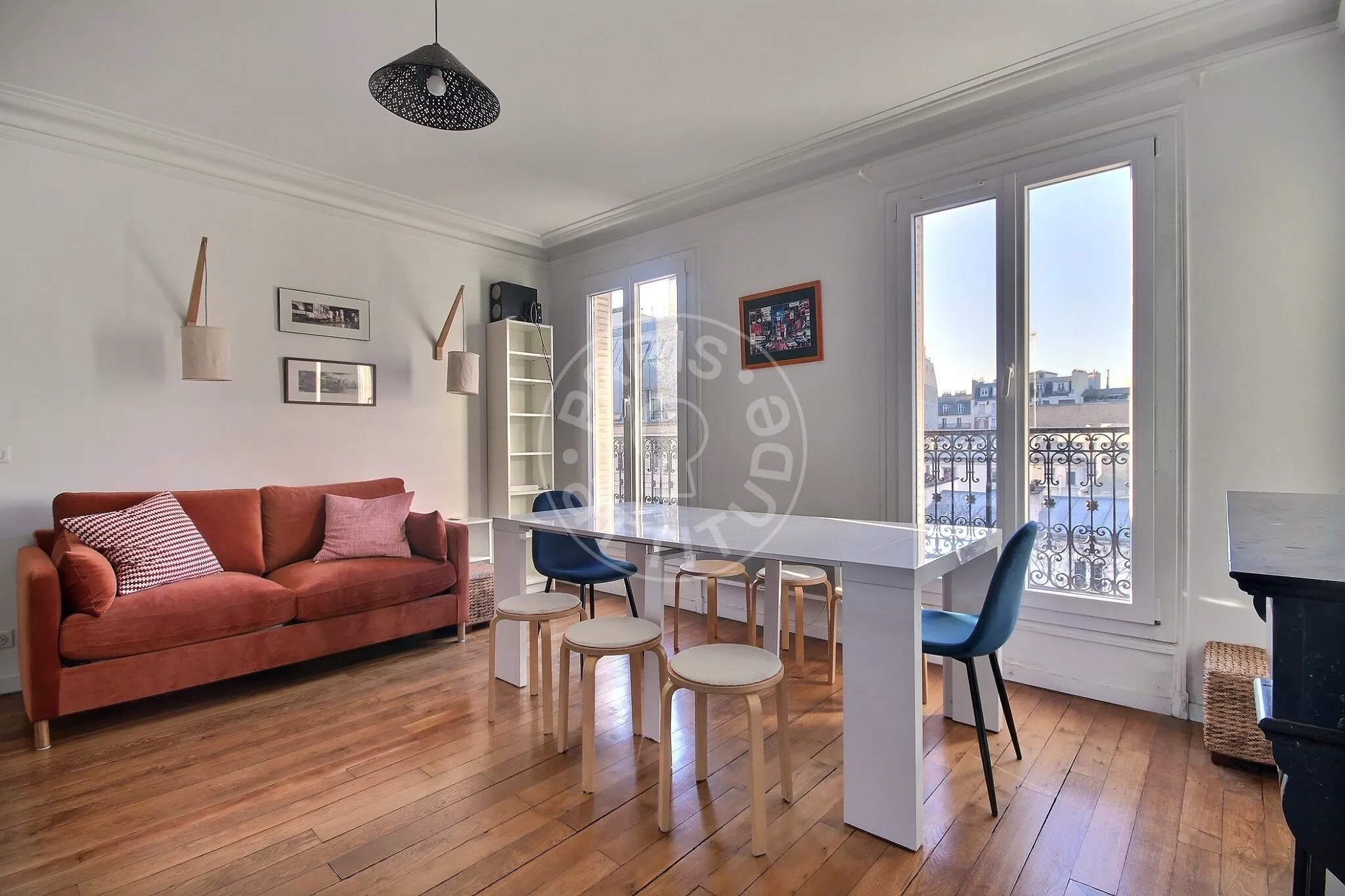 Appartement Rue du Faubourg Saint-Martin à Paris