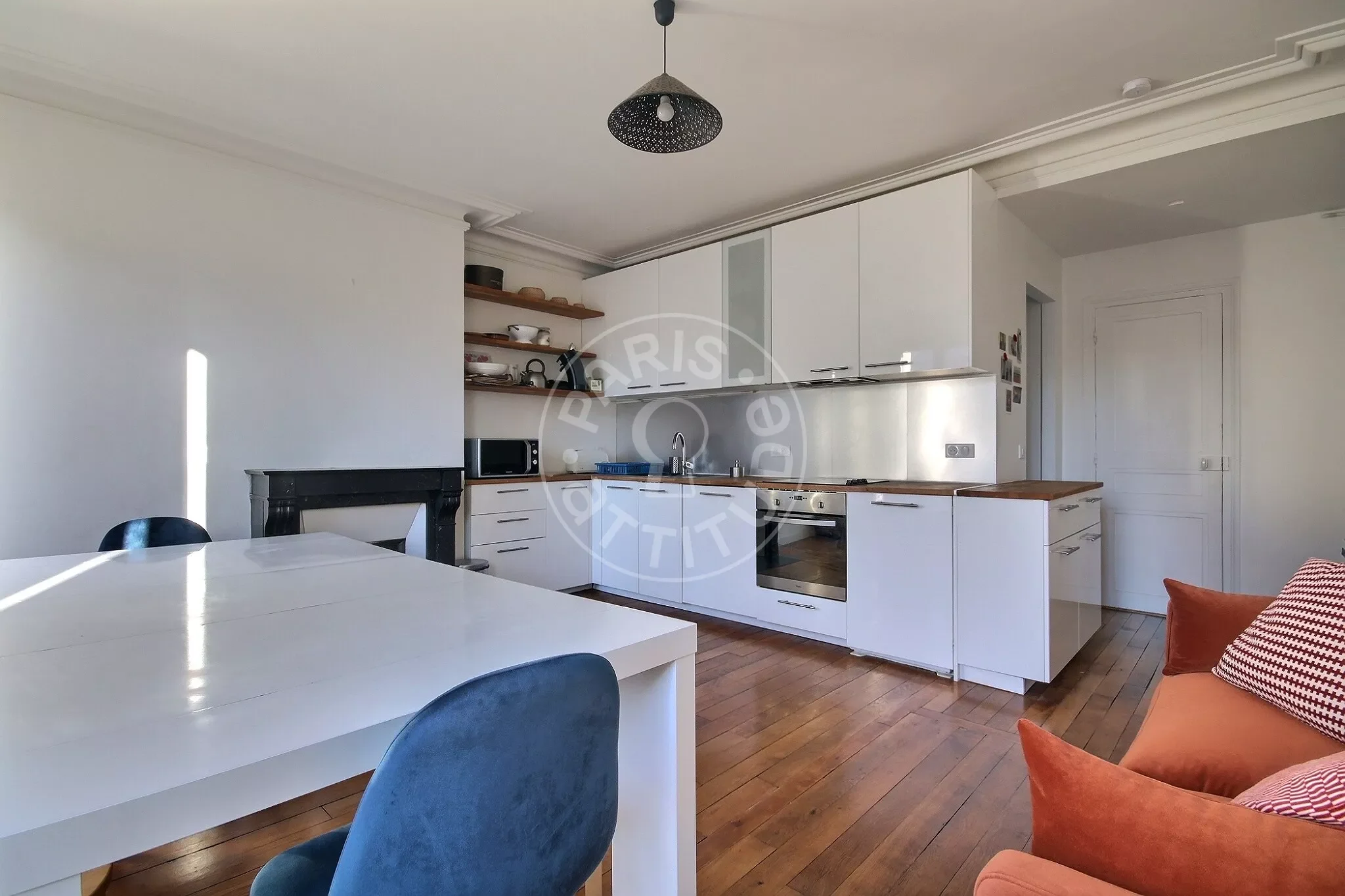 Appartement Rue du Faubourg Saint-Martin à Paris