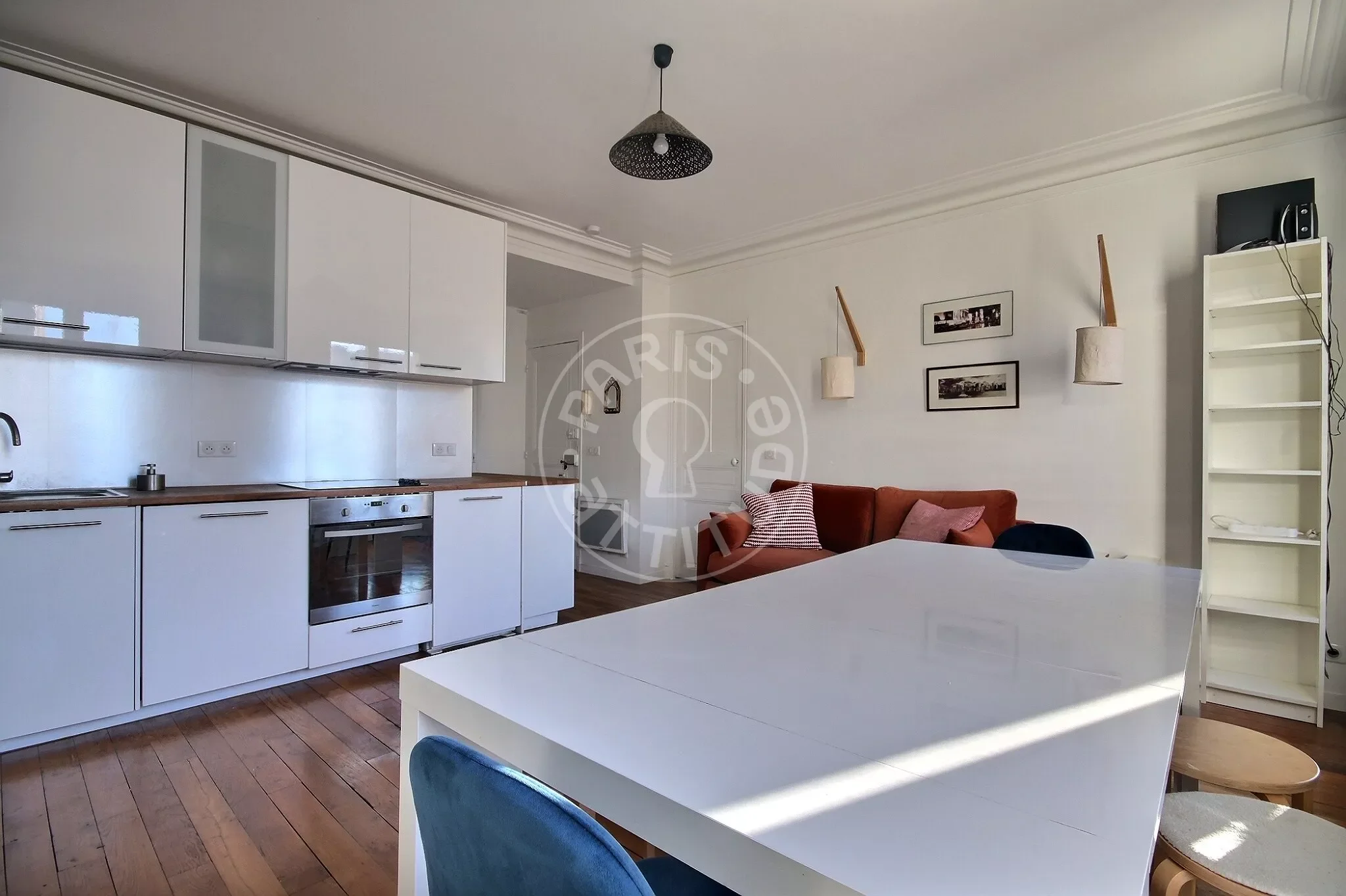 Appartement Rue du Faubourg Saint-Martin à Paris
