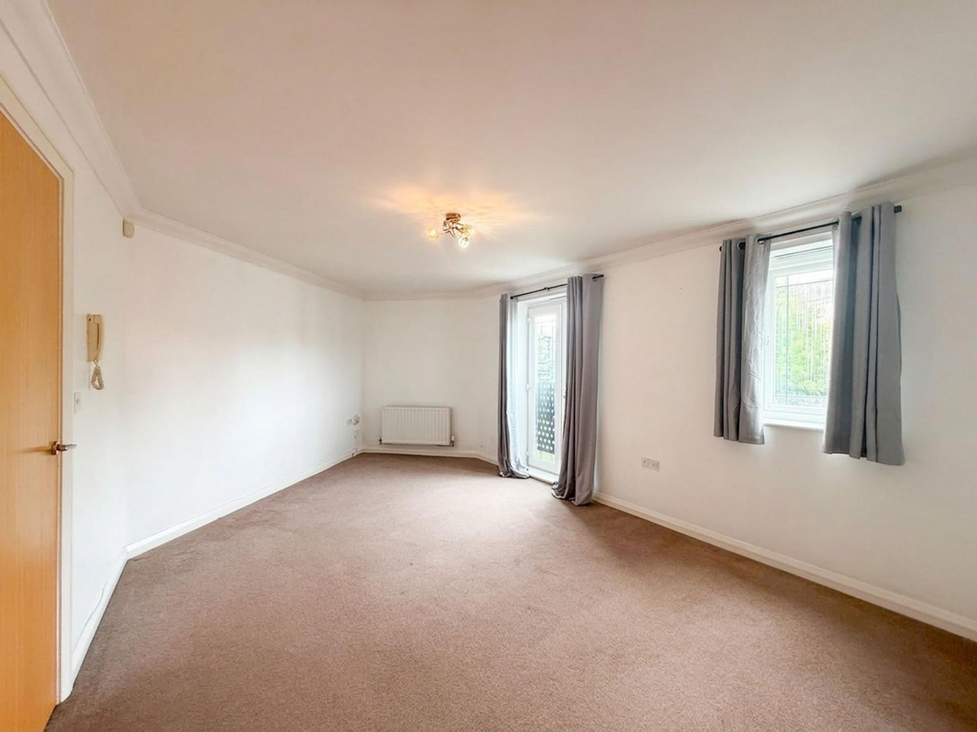 Flat Foster Drive in Gateshead