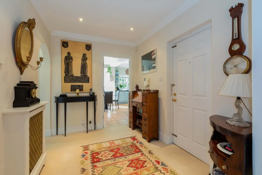 Flat Sandhills Lane in Borough of Runnymede