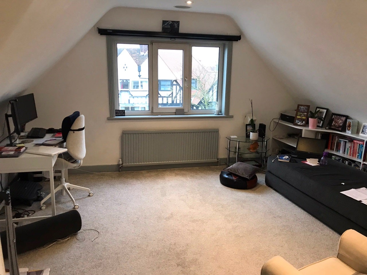 Flat Woodstock Road in Greater London