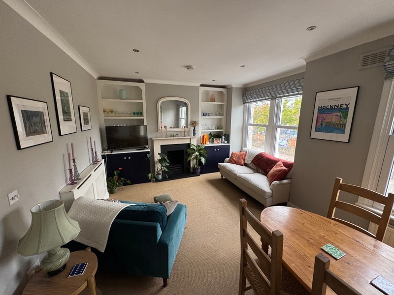 Room Smallwood Road in Greater London