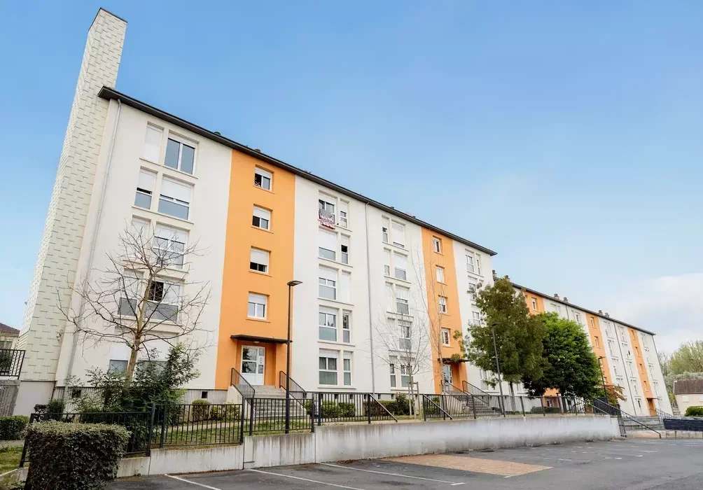 Flat Rue Charles Péguy in Charleville-Mézières