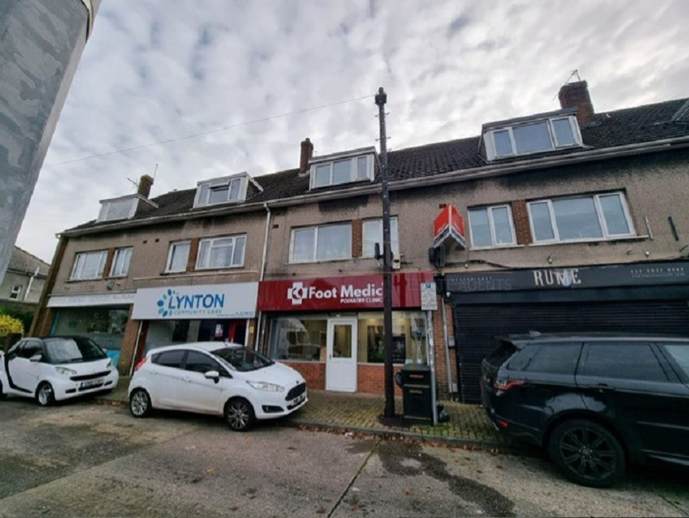 Flat Newport Road in Cardiff