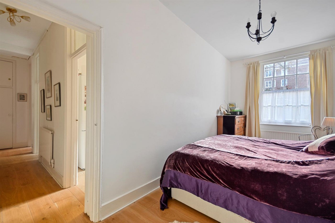 Flat Alma Square in City of Westminster
