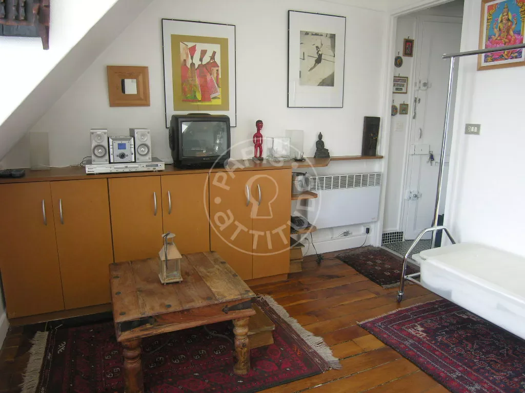Appartement Rue de la Folie-Méricourt à Paris