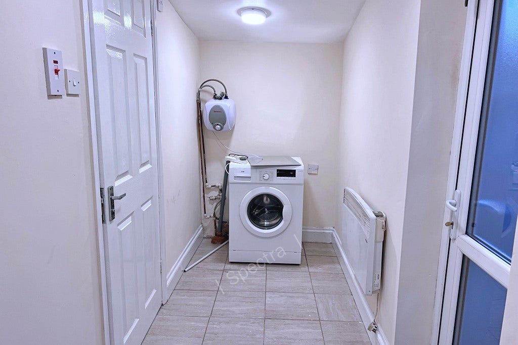 Flat Yardley Road in Birmingham