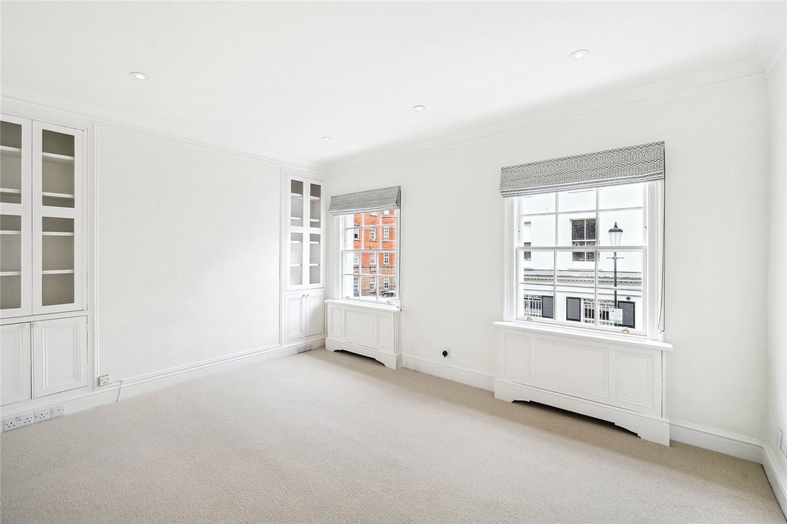 House Bury Walk in Greater London