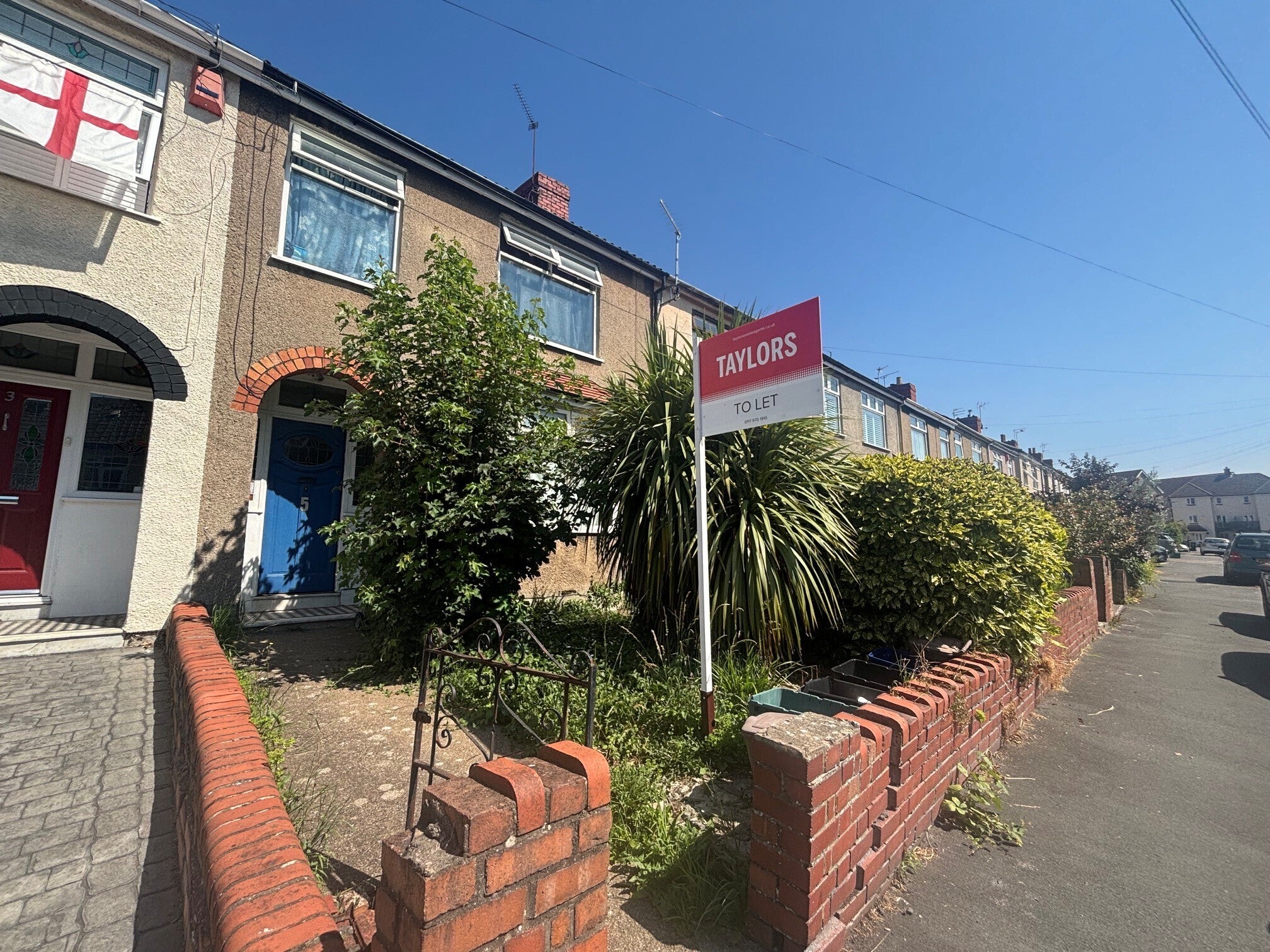 Room Howard Avenue in Bristol