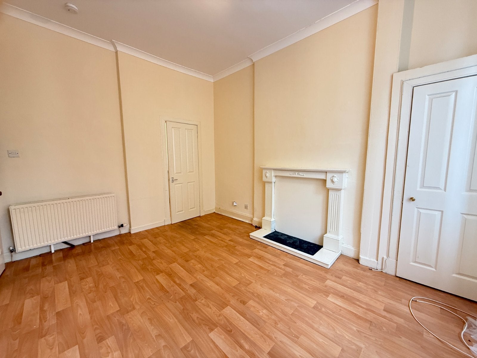 Flat Broughton Road in City of Edinburgh