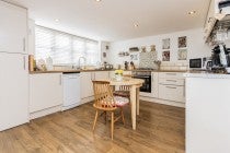 House B2165 in Rother