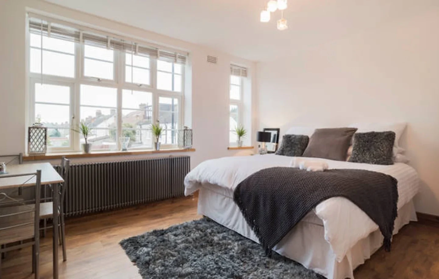 Room St. Mildred's Road in Greater London