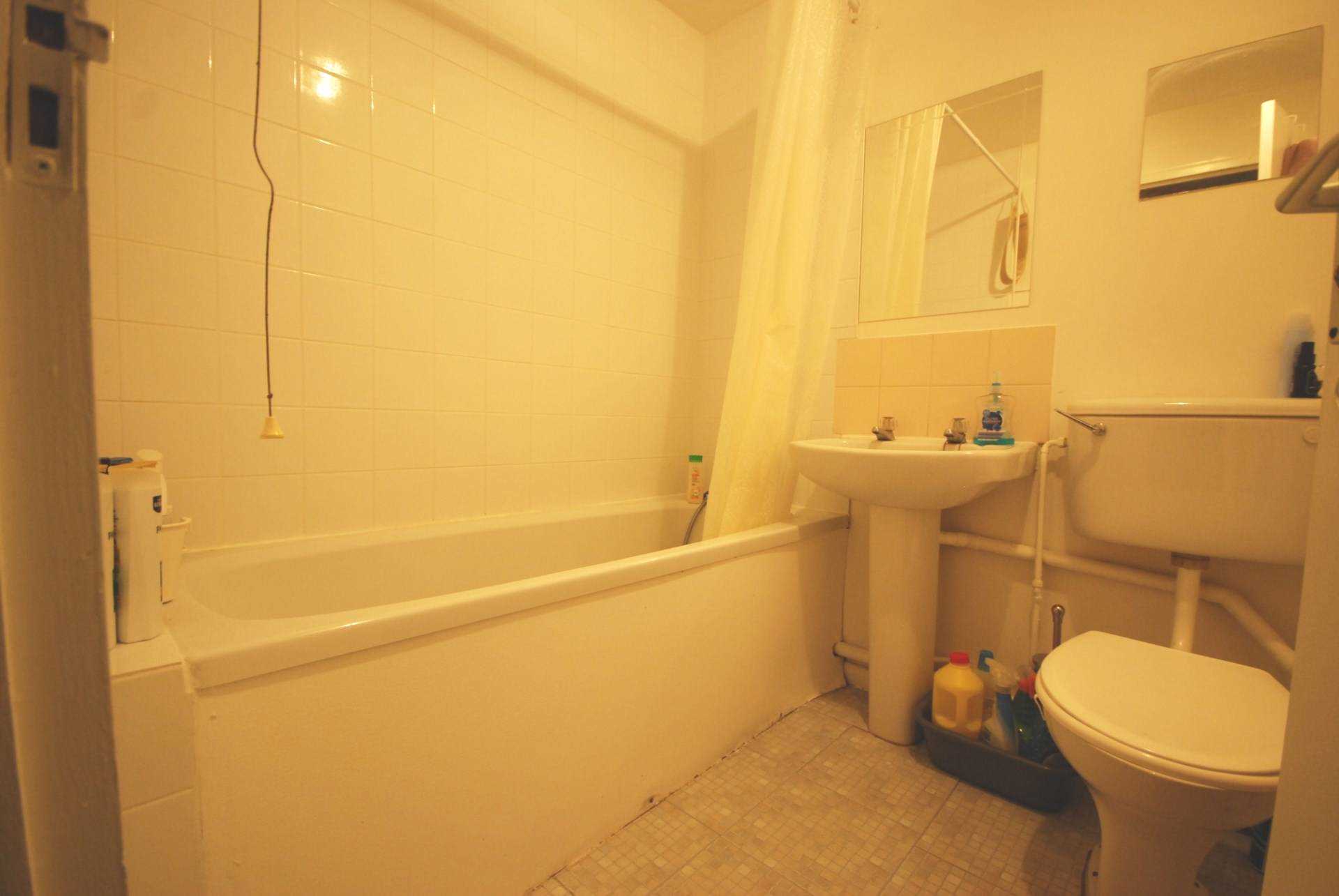 Flat Viking Place in Greater London