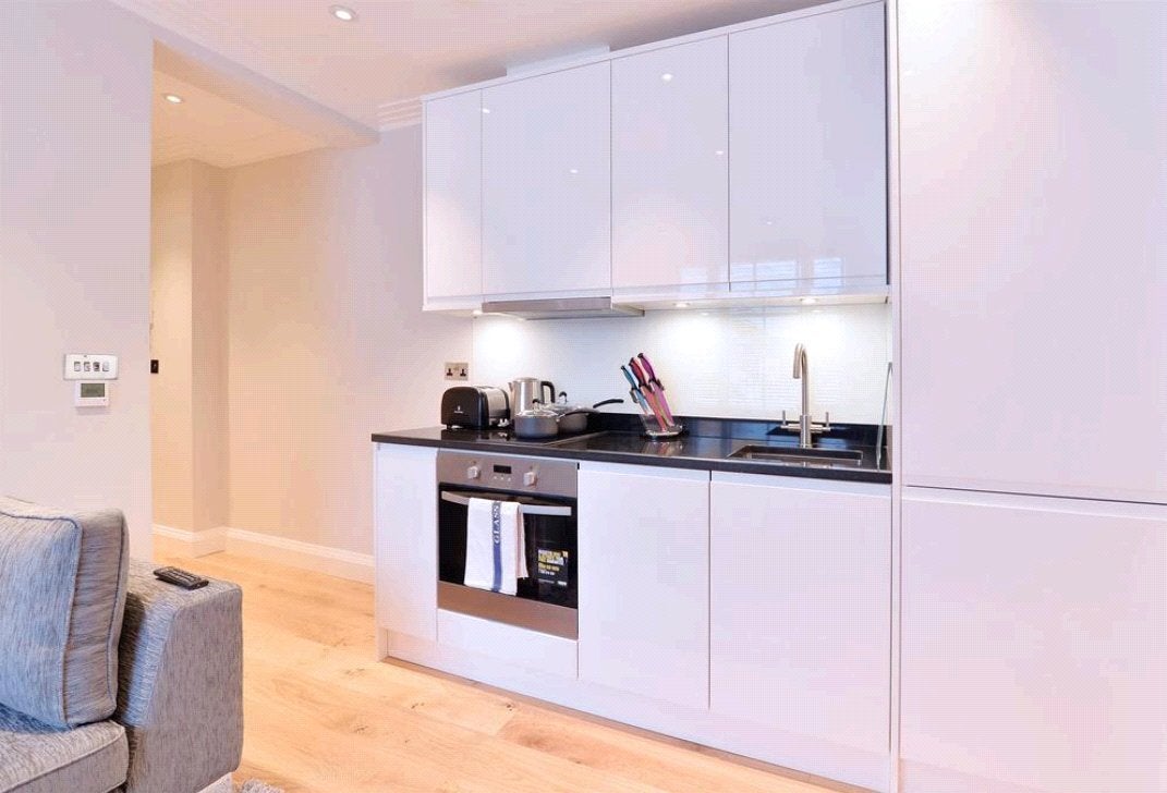 Flat Duke Street in City of Westminster