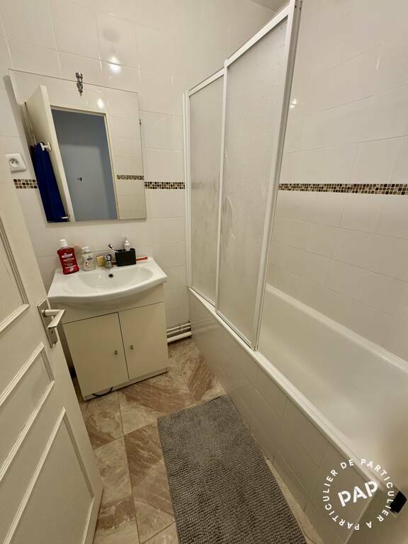 Room Rue du Général Leclerc in Bois-Colombes