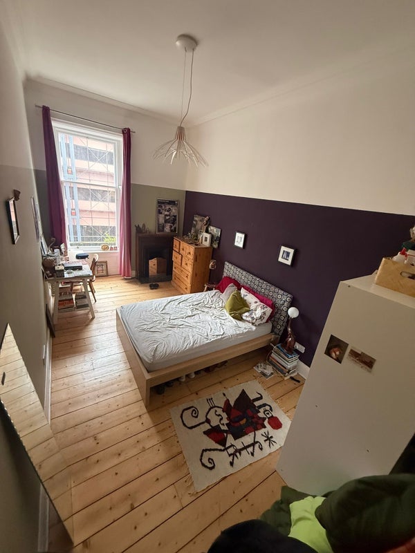 Room Sauchiehall Street in Glasgow