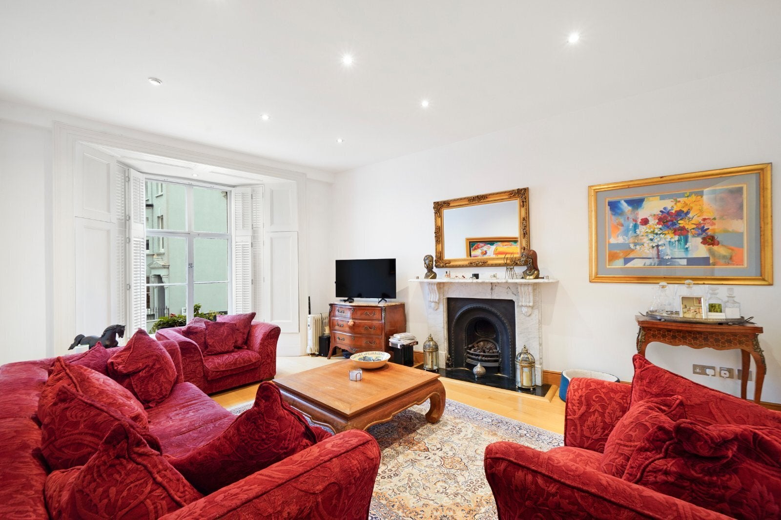 Flat Alma Square in City of Westminster